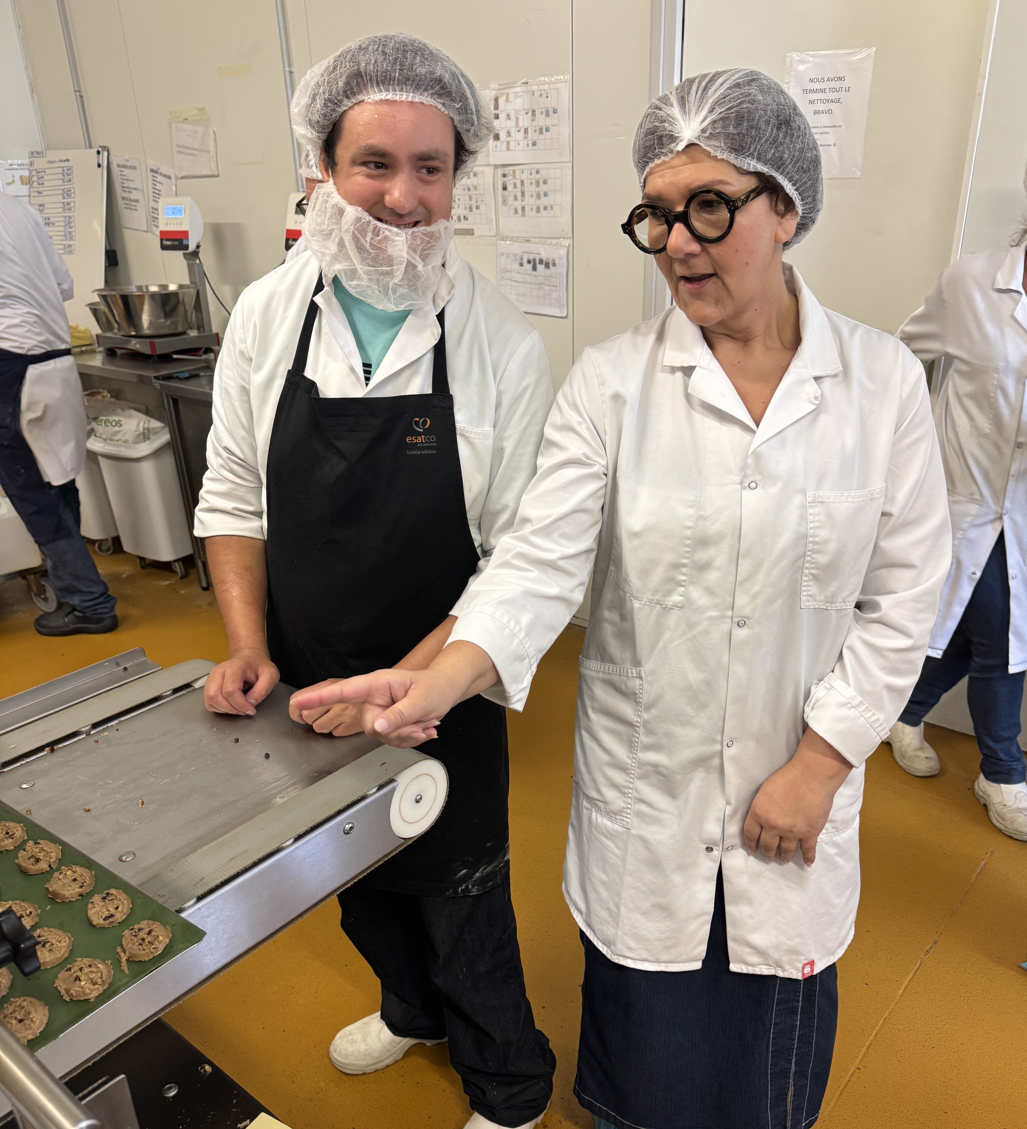 Sandrine Doppler en visite industrielle - expertise terrain Food & Agri