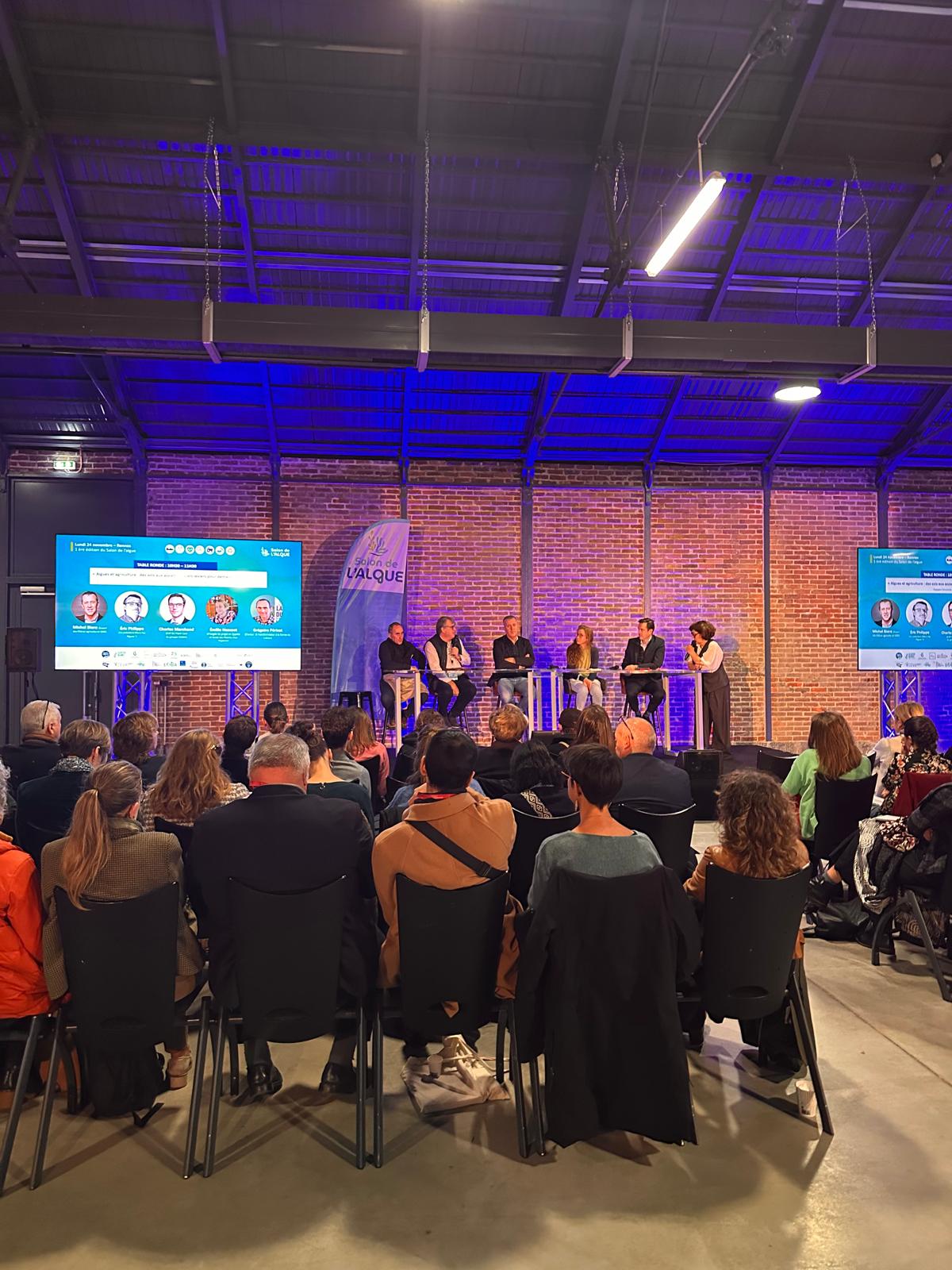 Sandrine Doppler en table ronde - intervention publique et animation de panel